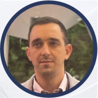 Roberto Magalhães Silva