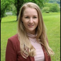 Janine Stuber