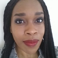 Gwendolyn Booker, Maed, Maom