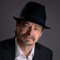 Simon Dolley