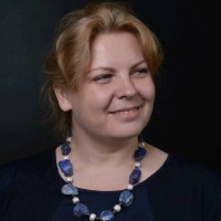 Елена Пивторак