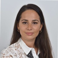 Clara Bauer