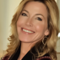 Holly Adams Lofgren