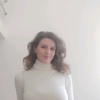Connie Tesauro