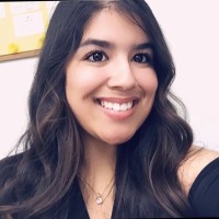 Alyssa Flores
