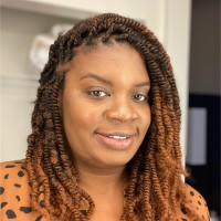 Deaundra Lee