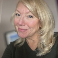 Colleen De Jac, Ceh