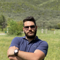 Στελιος Μελενεκλης