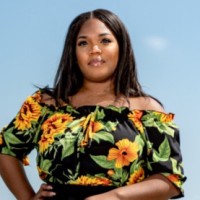 Lexus Dennis