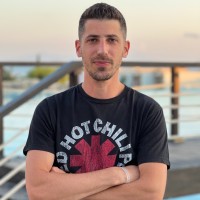 Nir Serok