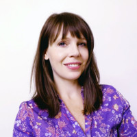 Lindsay Kneeland