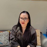 Tahta Helga Kusuma