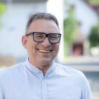 Stefan Pfister