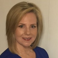 Liz Messner, Cae, Iom