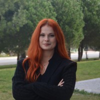 Ezgi Oğur
