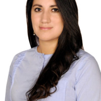 Barbara Meneses Coronel