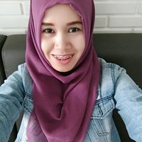 Eva Nuryana