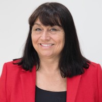 Lesley Frearson Fcca