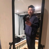 易亚东