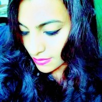 Andria R