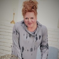 Mary Kalesz