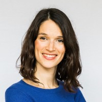 Caitlin Moens