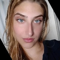 Valeria Flores Monteneri