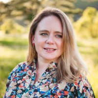 Stephanie Daniel, Mba