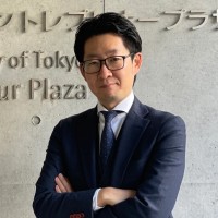 Hiroshi T.