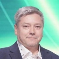 Дмитрий Глухов