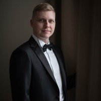 Сергей Устин
