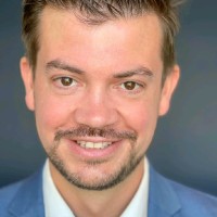 Dr. Christoph Baer