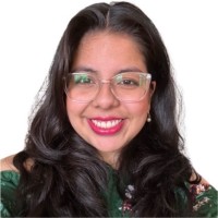 Alessandra Zárate Velásquez