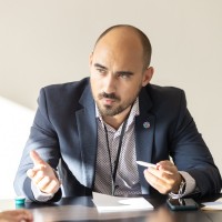 Stefan Constantinescu