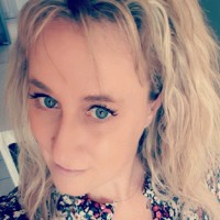 Emmanuelle Poutrain