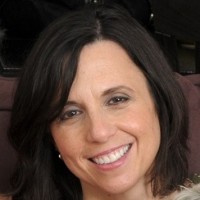 Pauline Perrone, Cpa