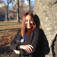 Yanelfi De Leon, Rn