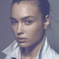 Глория Августинович