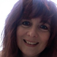 Dr Deborah Bell