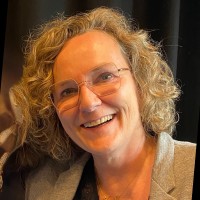 Yvette Hurkens