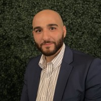 Amer Hamad, Pe