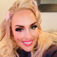 Christi Richards