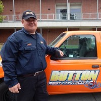 Larry Button