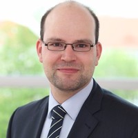 Dr. Felix Eckhofer