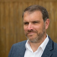 Roger Macnaughton