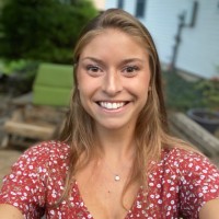 Linzi Wolfe