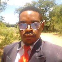 Peter Tlou