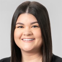 Stephanie Devling, Mba
