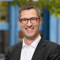 Dr. Stefan Merz