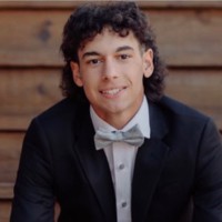 Gianni Smith